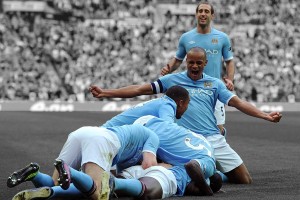 开云官网-德甲争冠战之夜，武切维奇成为胜负手，当棋子挣脱棋盘，命运便有了新的笔迹