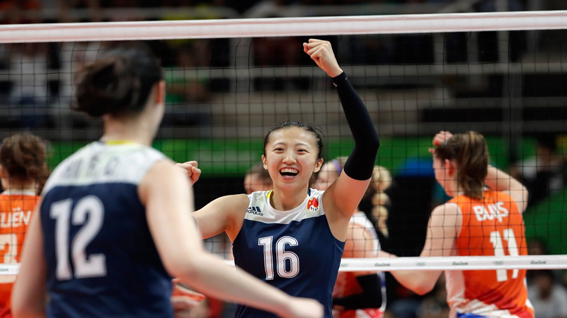 致命一击,托纳利绝杀波兰,美国力克劲敌挺进2026世界杯十六强